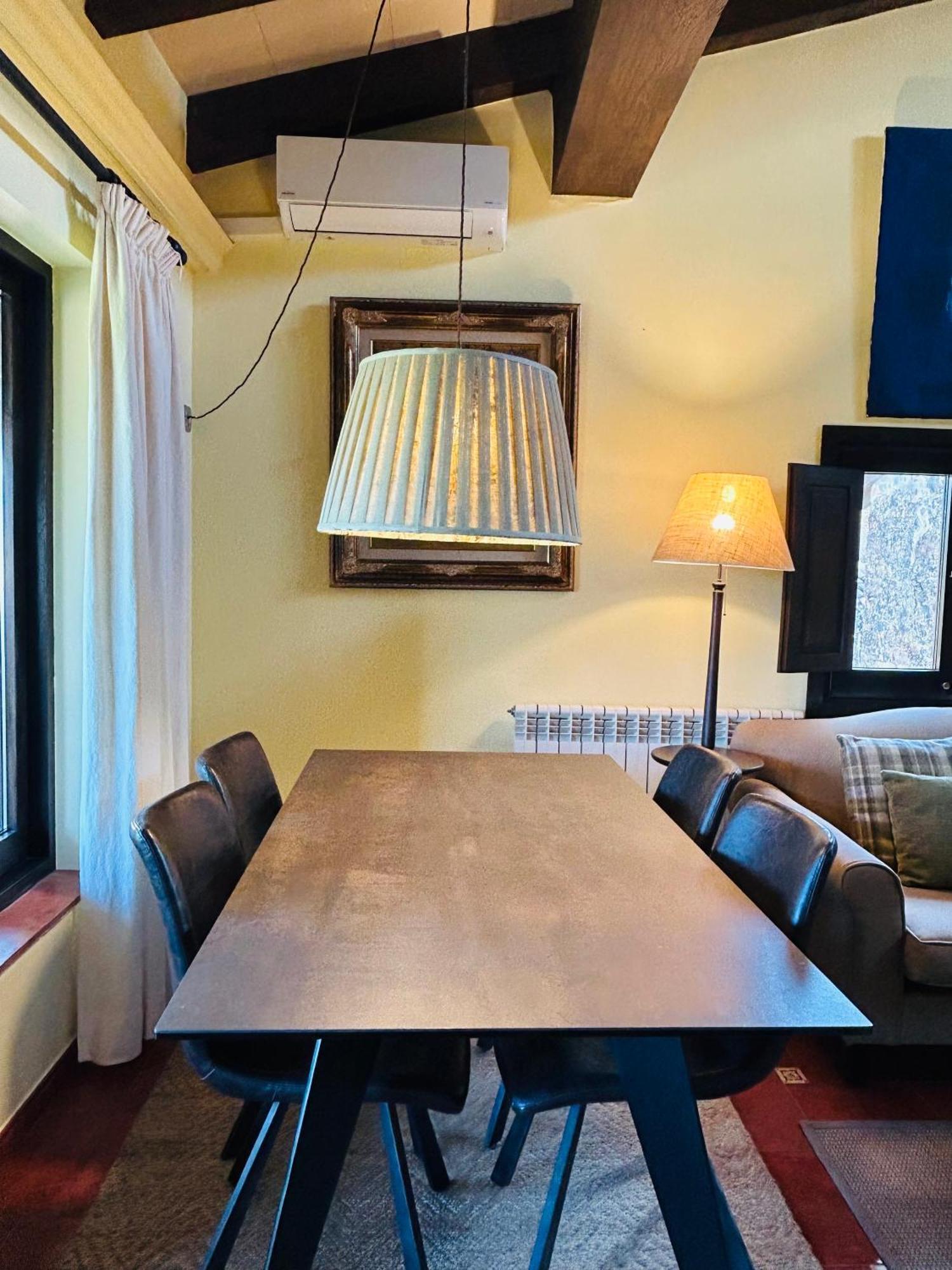 Hotel Cal Sastre Santa Pau Bilik gambar