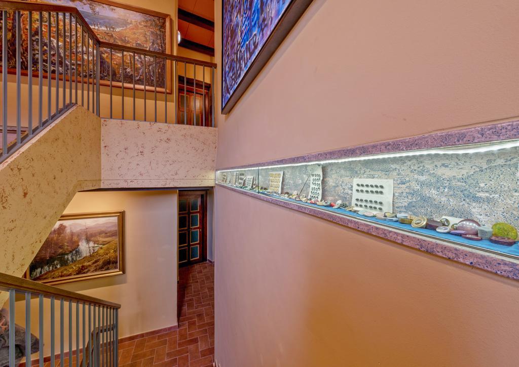 Hotel Cal Sastre Santa Pau Luaran gambar